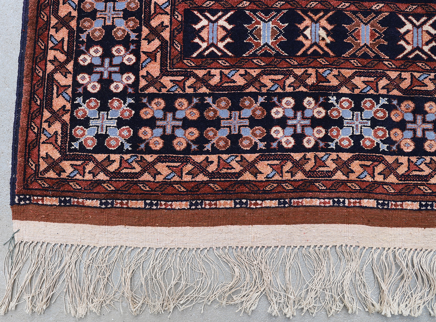 4'x6' Wool and Silk Anatolian Design Prayer Rug Afghan