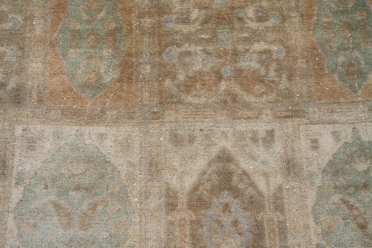 8x10 Vintage Indian Agra Four Season Hand-Knotted Area Rug