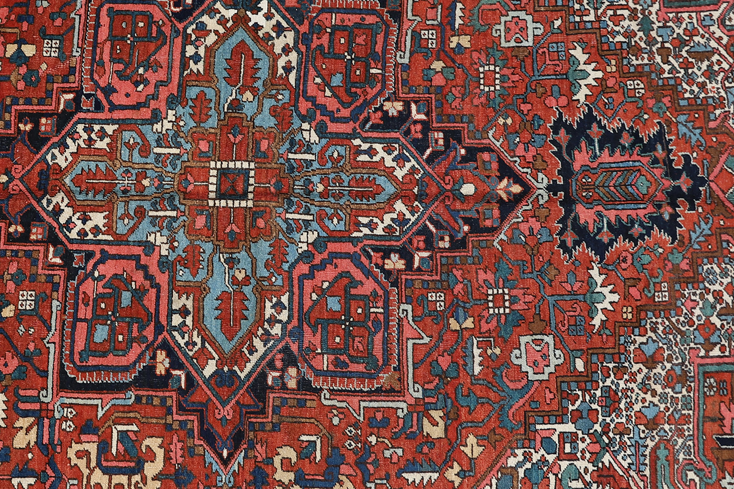 8'x12' Very good Quality Persian Heriz Rug
