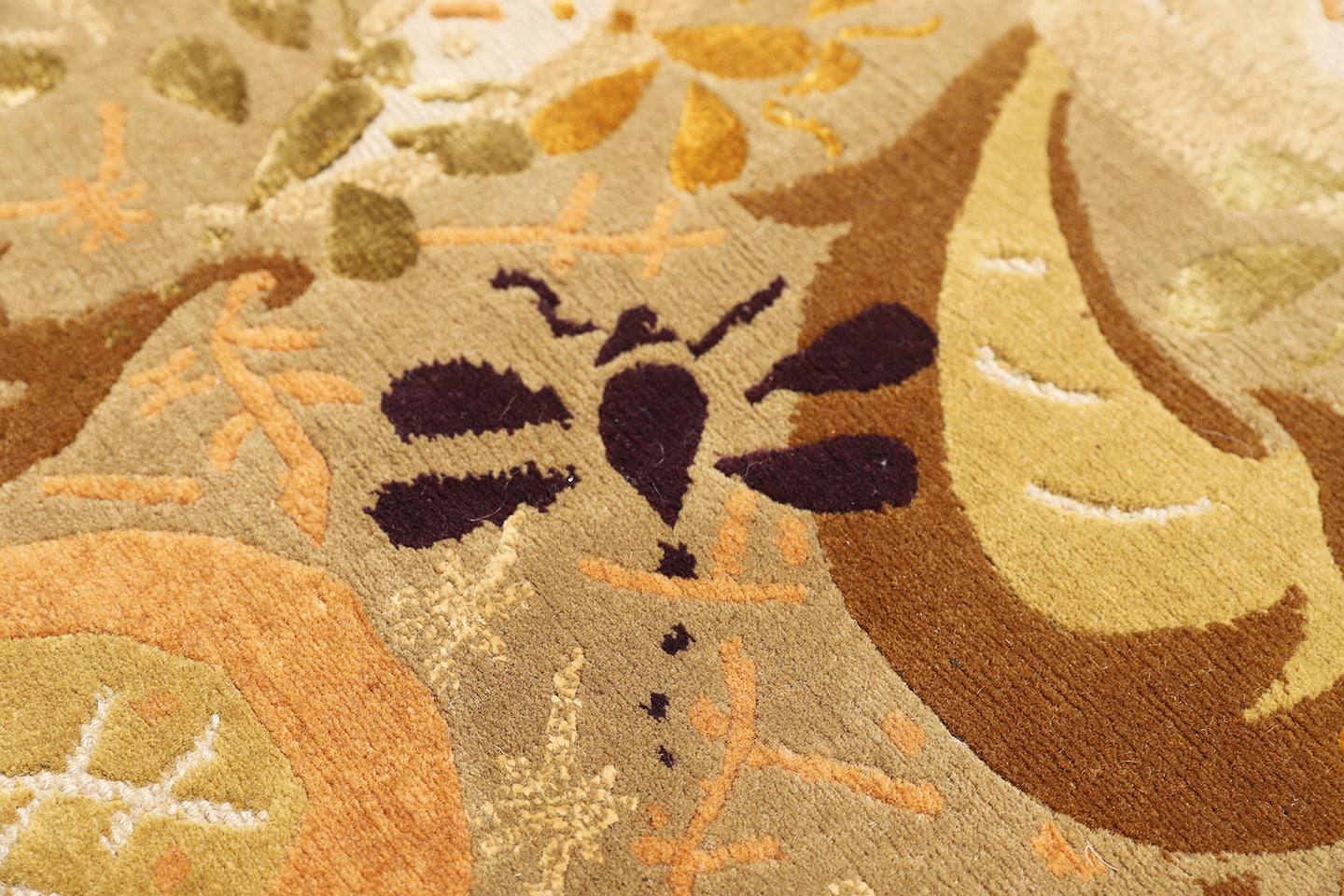 4x6 Dragonfly Design Tibetan Rug