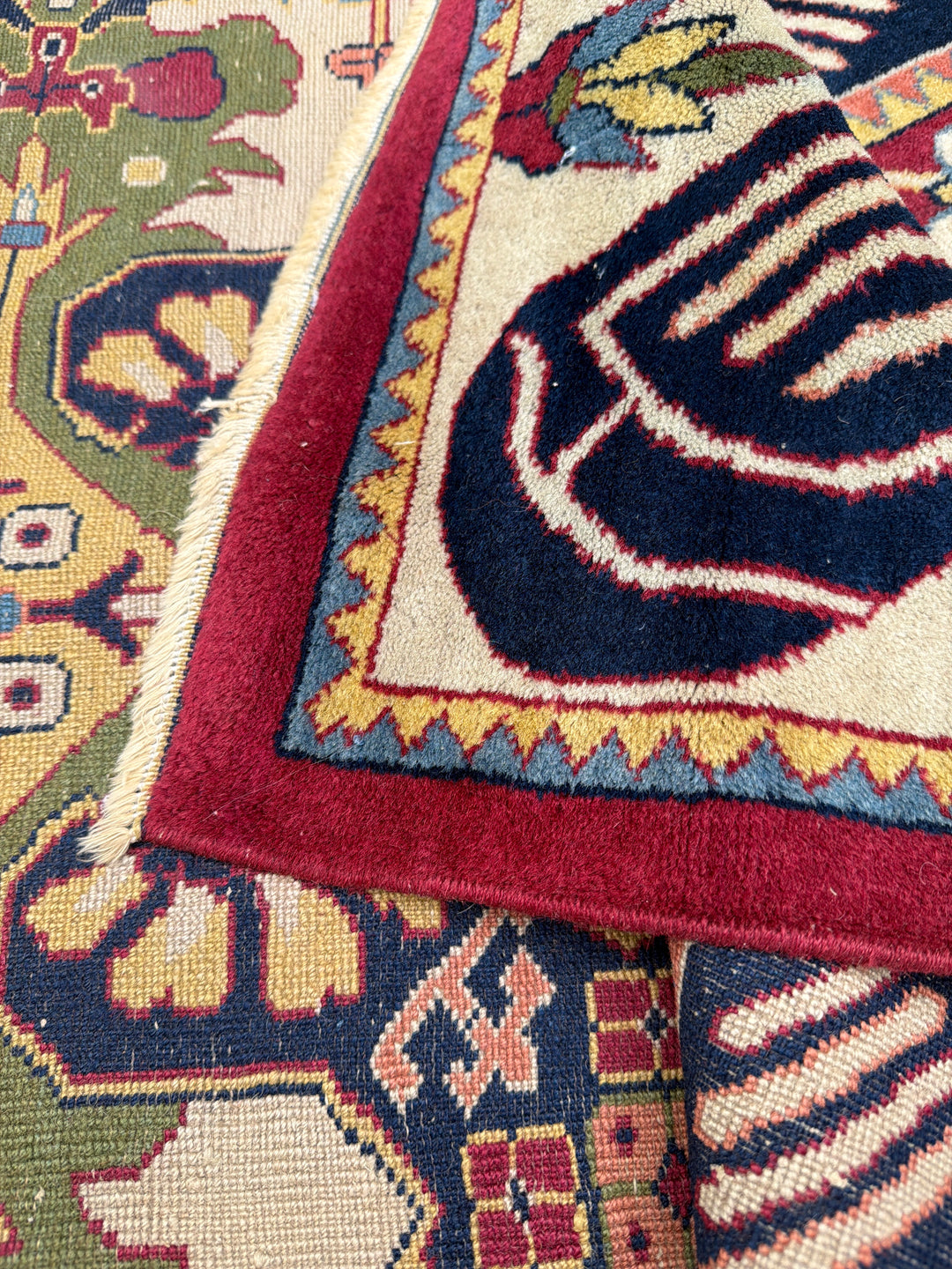 9'x12' Unique Seichur Design Rug