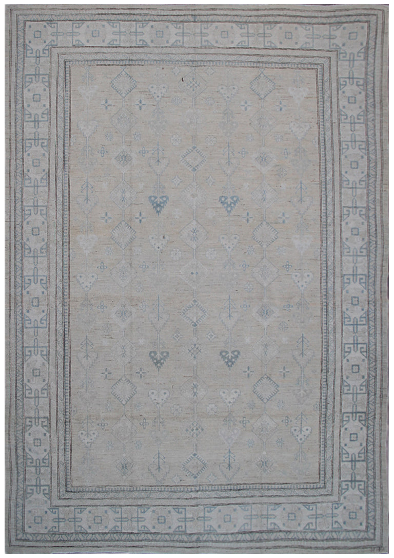 Geometric Caucasian Design Rug | Wool Hand-knotted