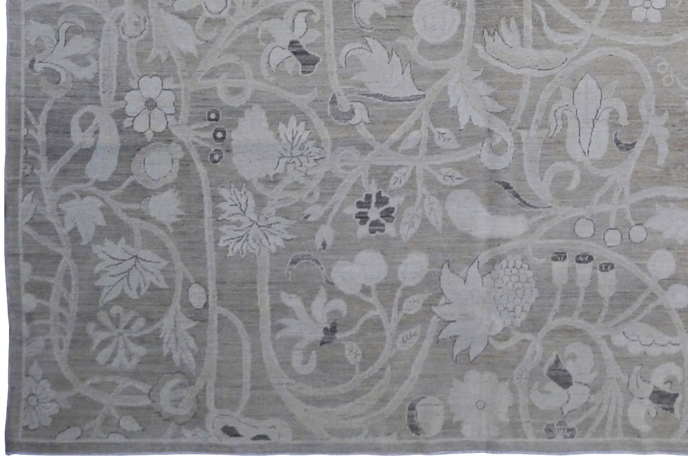10'x13' Wool Rug | Floral Ukrainian Design Area Rug