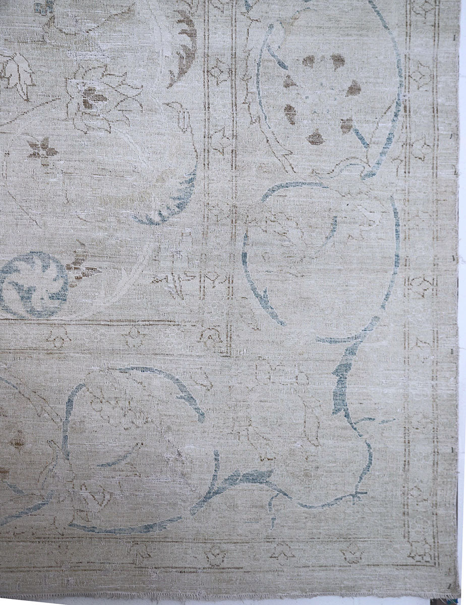 10'x14' Vintage-Style Afghan Polonaise Rug | Light Blue & Beige | Ariana Rugs