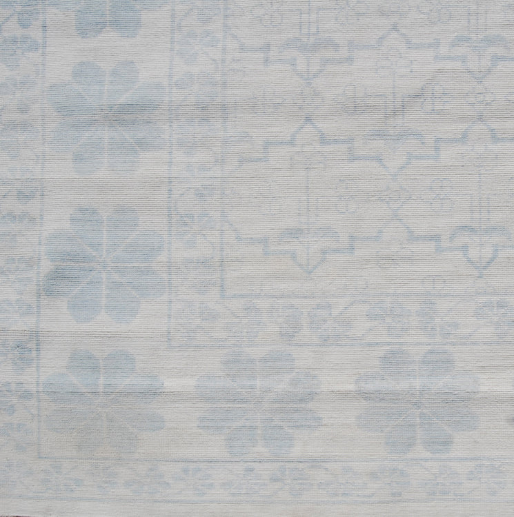 8'x8' Ariana Transitional Agra Design White Blue Rug