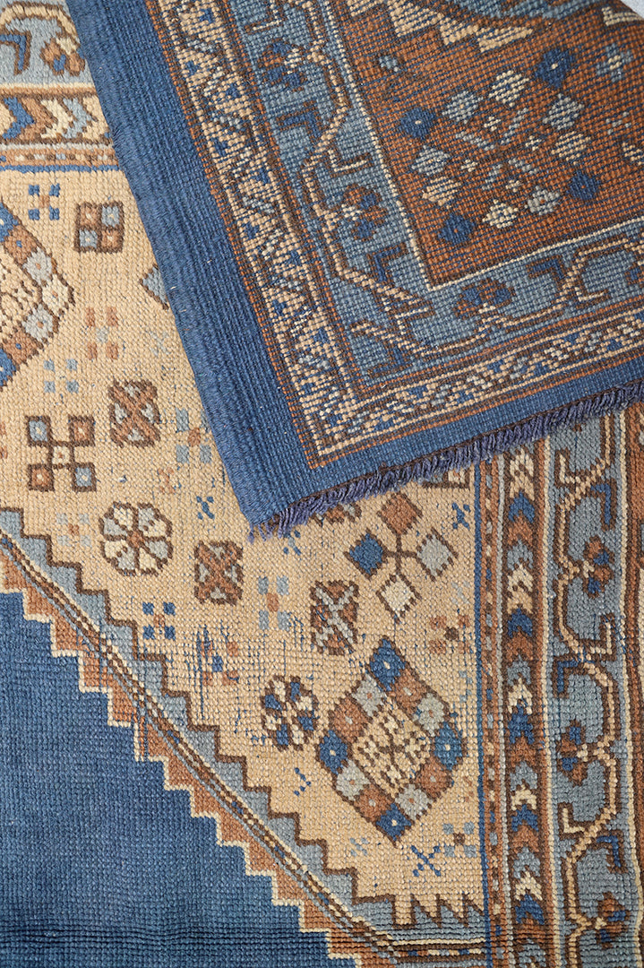 11'x14' Vintage Donegal Medallion Rug – Hand-Knotted Wool