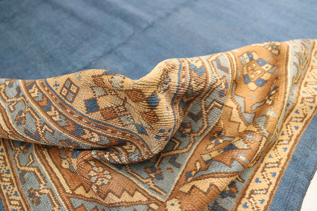 11'x14' Vintage Donegal Medallion Rug – Hand-Knotted Wool