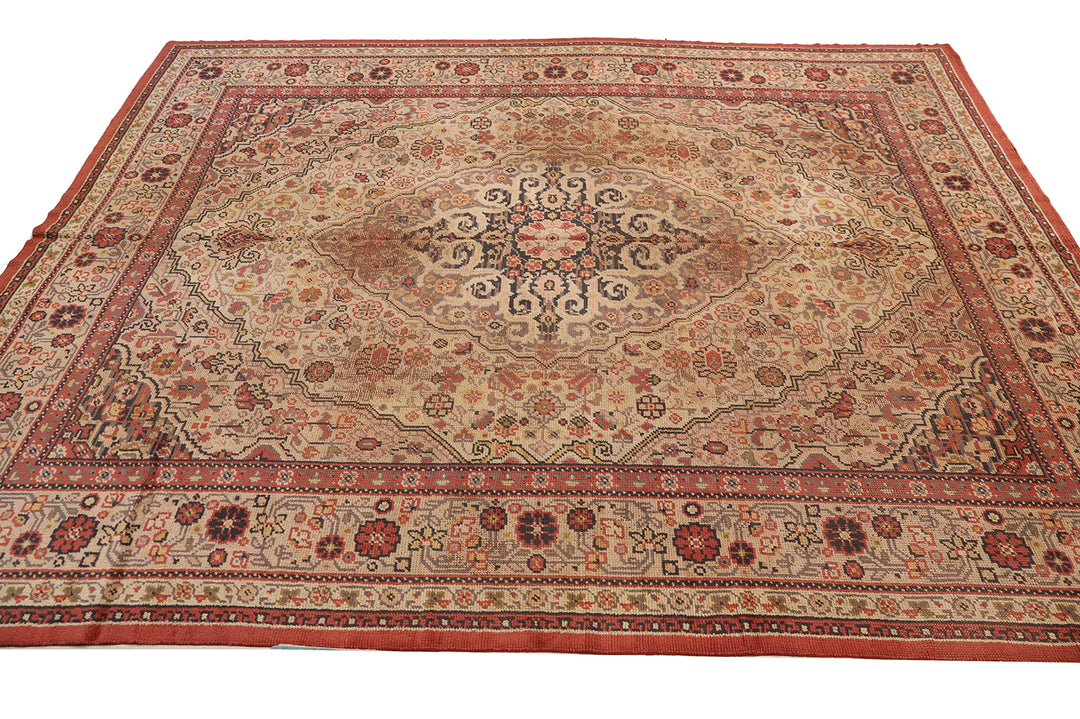 11'x15' 1940s European Hand-knotted Rug | Persian Floral Rug