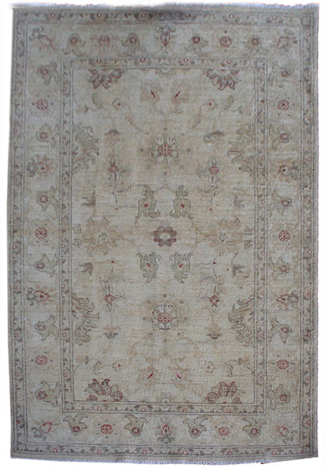 4'x5' Ariana Traditional Earth Tone Floral Design Rug