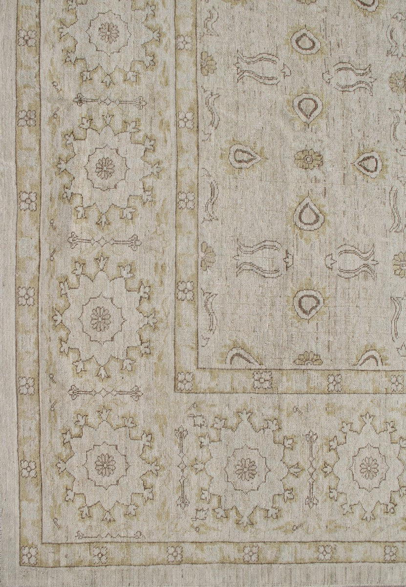 13’x9’ Ariana Fine Transitional Wool Rug – Light Earth Tones