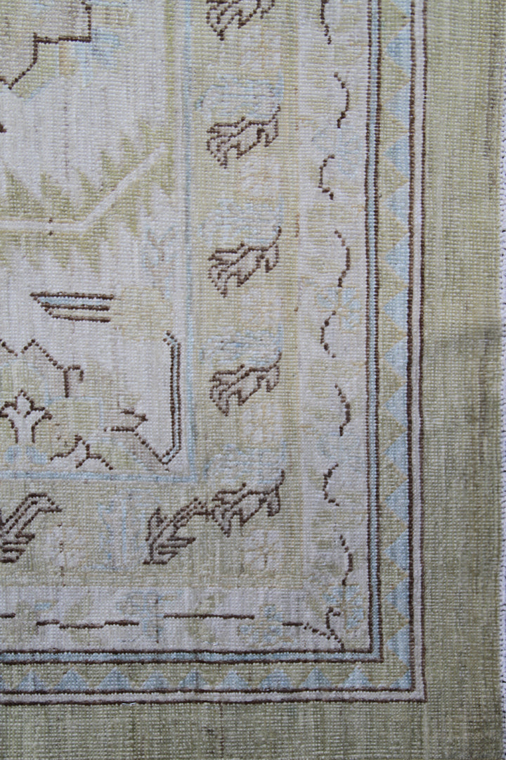 12'x15' Ariana Traditional Hariz Design Rug