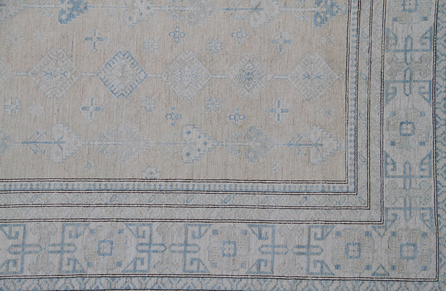 10'x13' Ariana Geometric Oat and Blue Hazara Rug Collection
