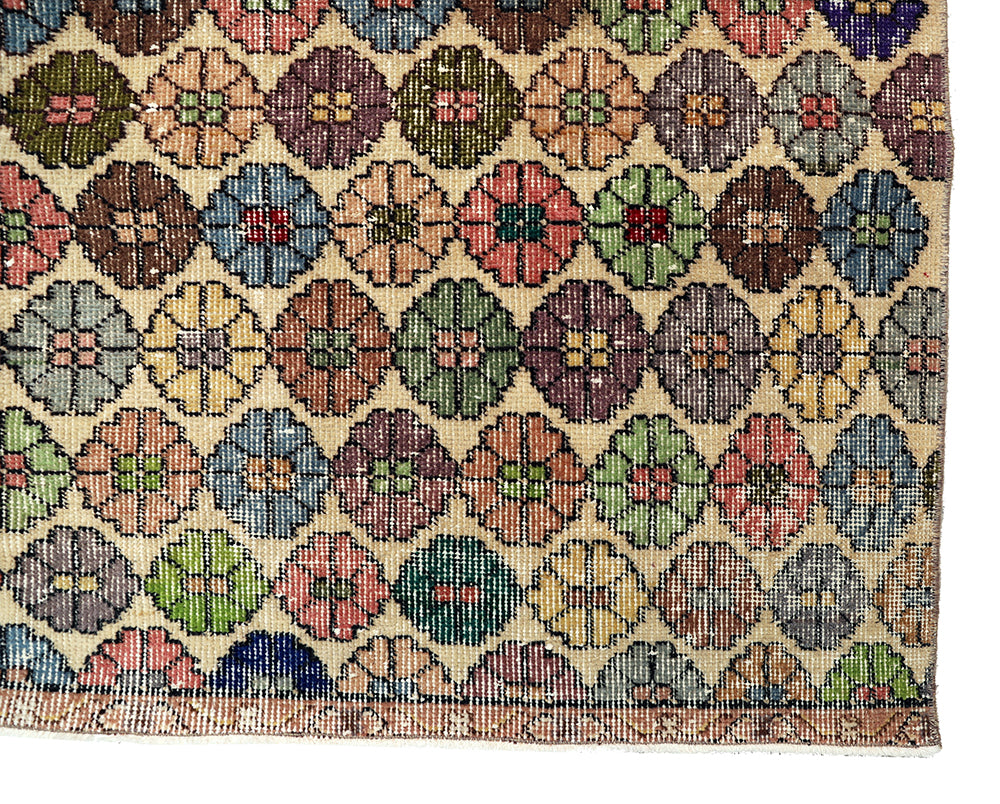 5'x8' Vintage Turkish Hand-Knotted Floral Wool Rug