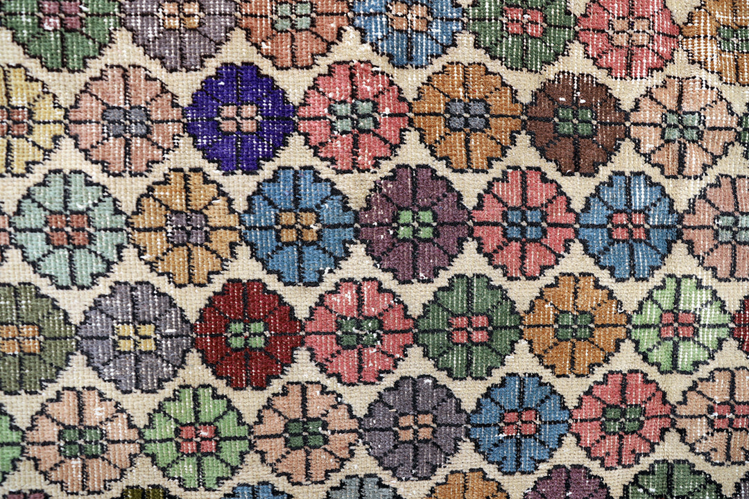 5'x8' Vintage Turkish Hand-Knotted Floral Wool Rug