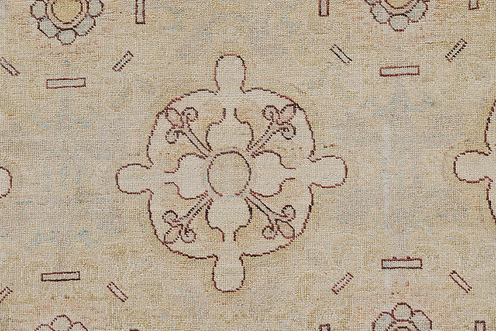 15'x8' Ariana Traditional Beige & Brown Gallery Rug