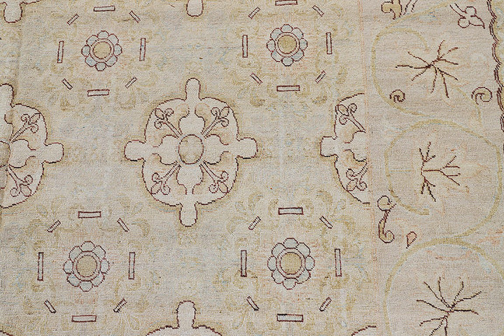 15'x8' Ariana Traditional Beige & Brown Gallery Rug