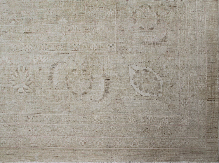 16' x 23' Ariana Vintage Traditional Palace Rug | Faded Agra Floral Design