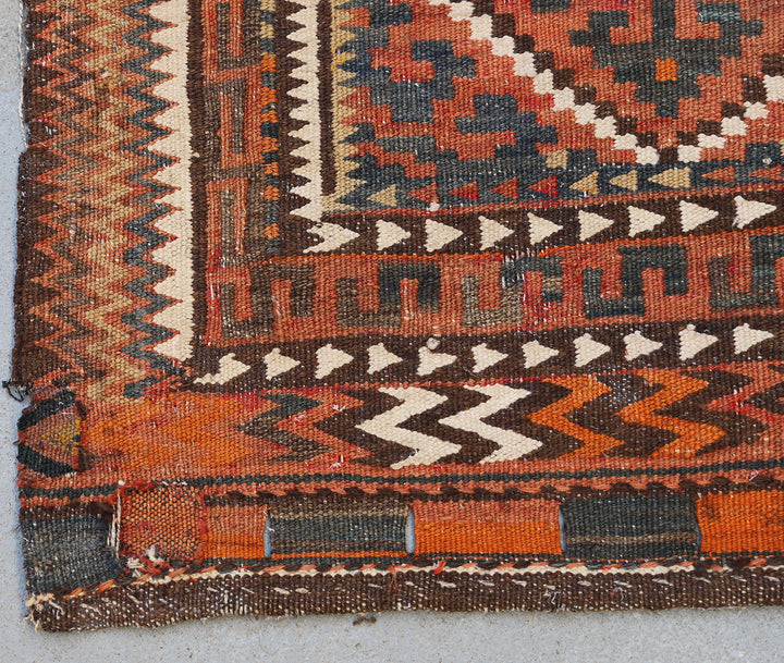 2'x4' Exquisite Uzbek Bag-Face: A Tapestry of Tradition and Craftsmanship