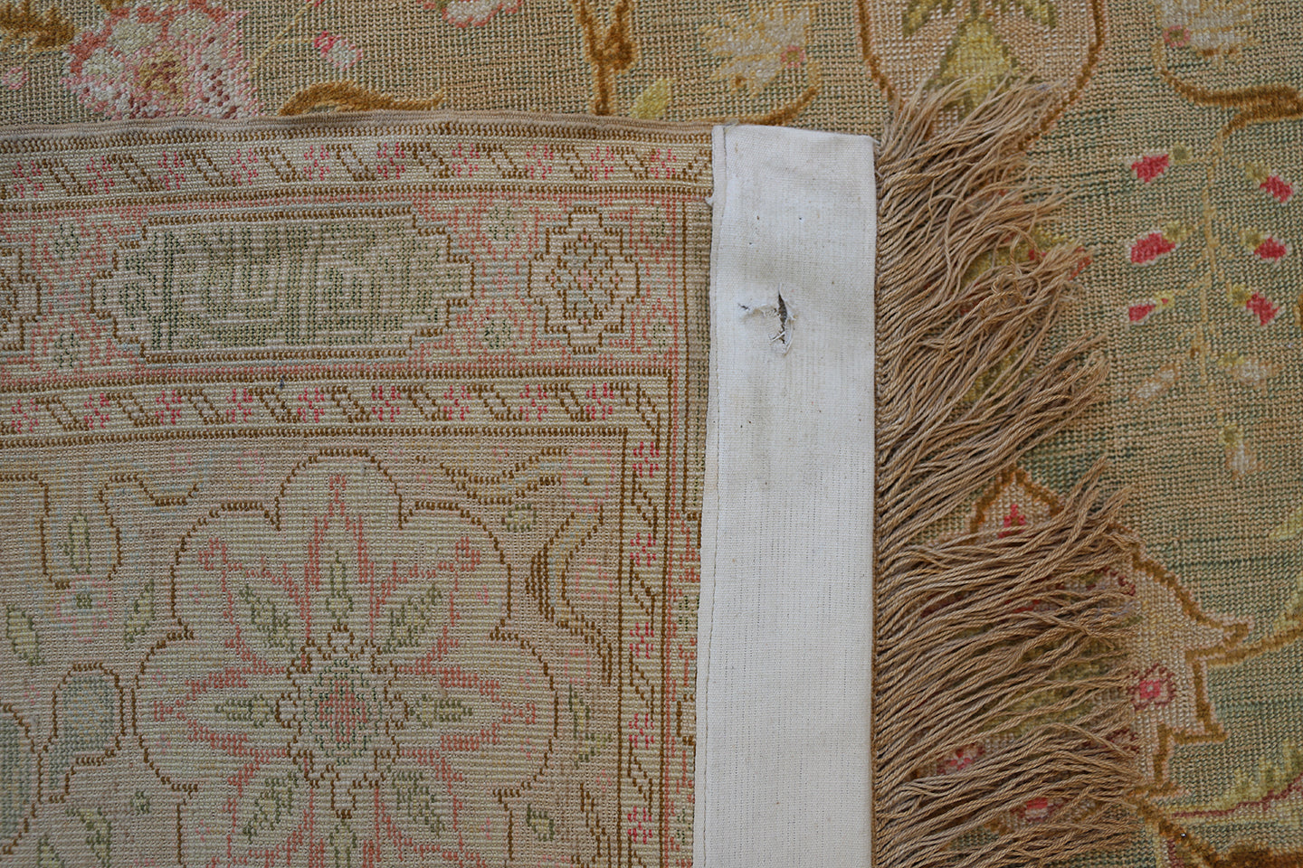 6'x9' Antique Kayseri Green Beige Silk Rug with Medallion Field