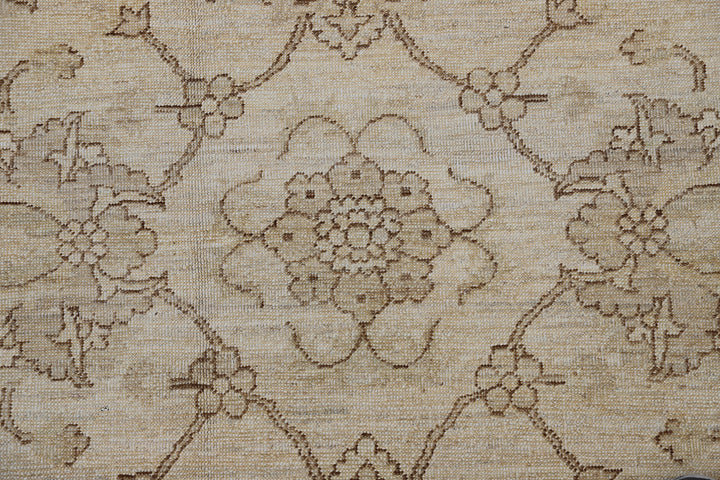 6'x9' Medium Ariana Traditional Sultanabad Floral Beige Brown Rug