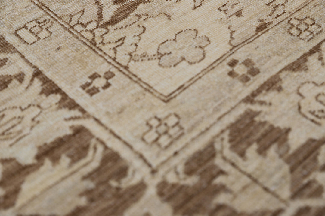 6'x9' Medium Ariana Traditional Sultanabad Floral Beige Brown Rug
