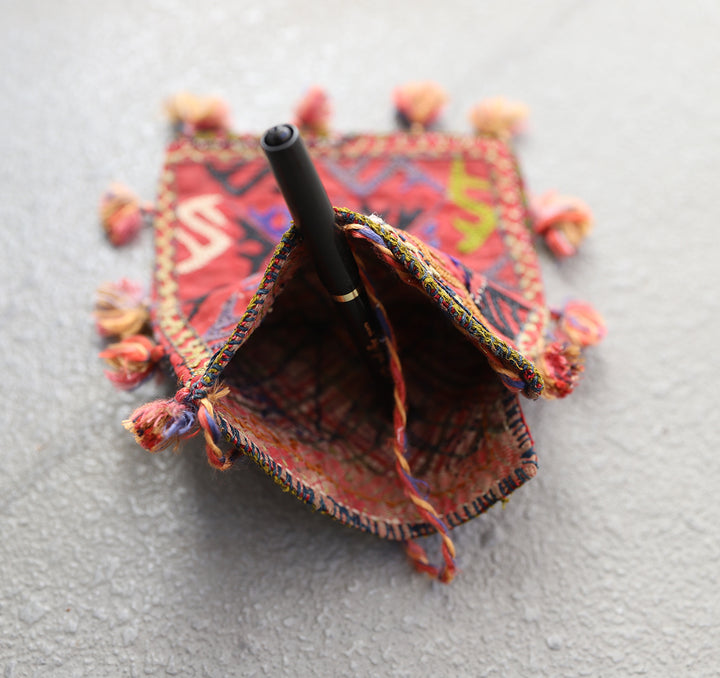 6"x7" Vintage Hand Embroidered Uzbek Ladies Hand Bag