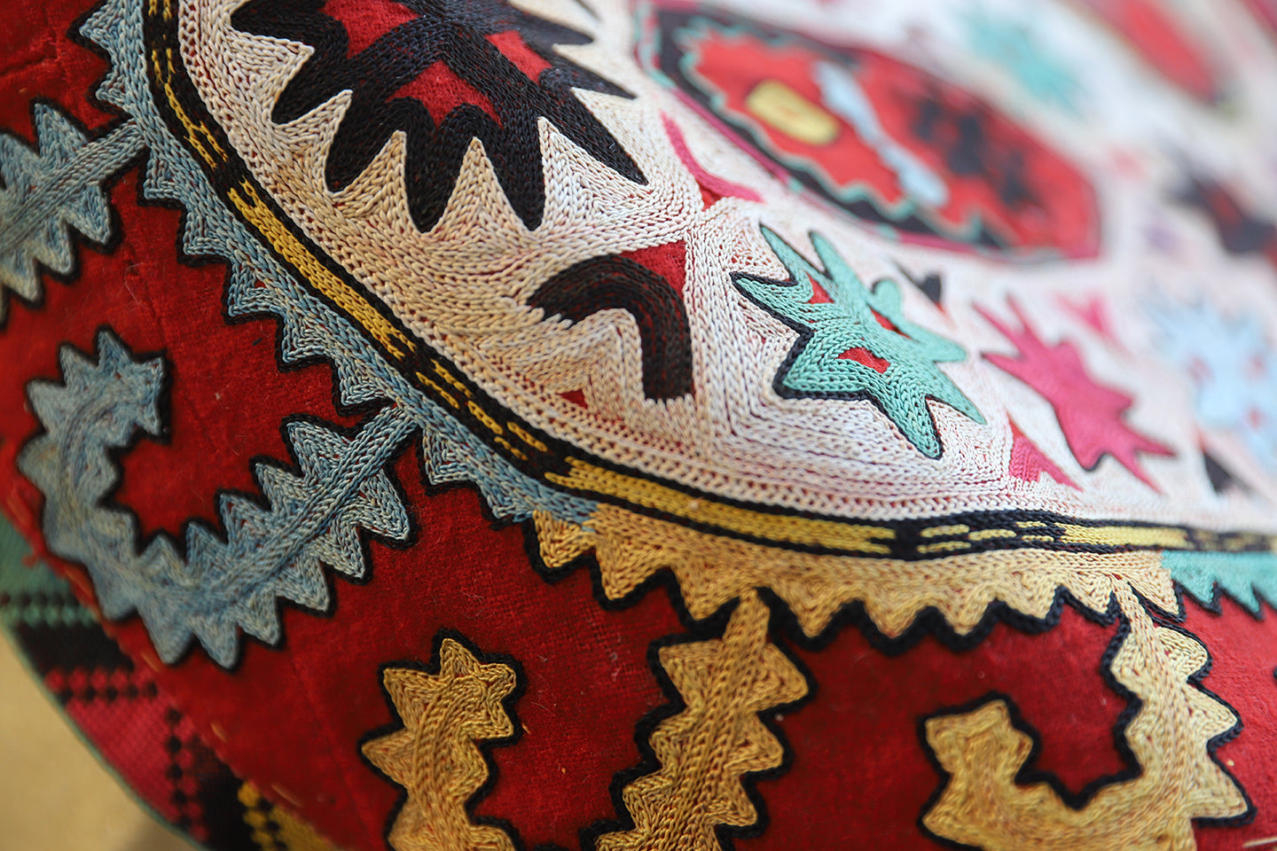 14"x21" Antique Uzbek Lakai Uut kap Ilgich embroidered Suzani