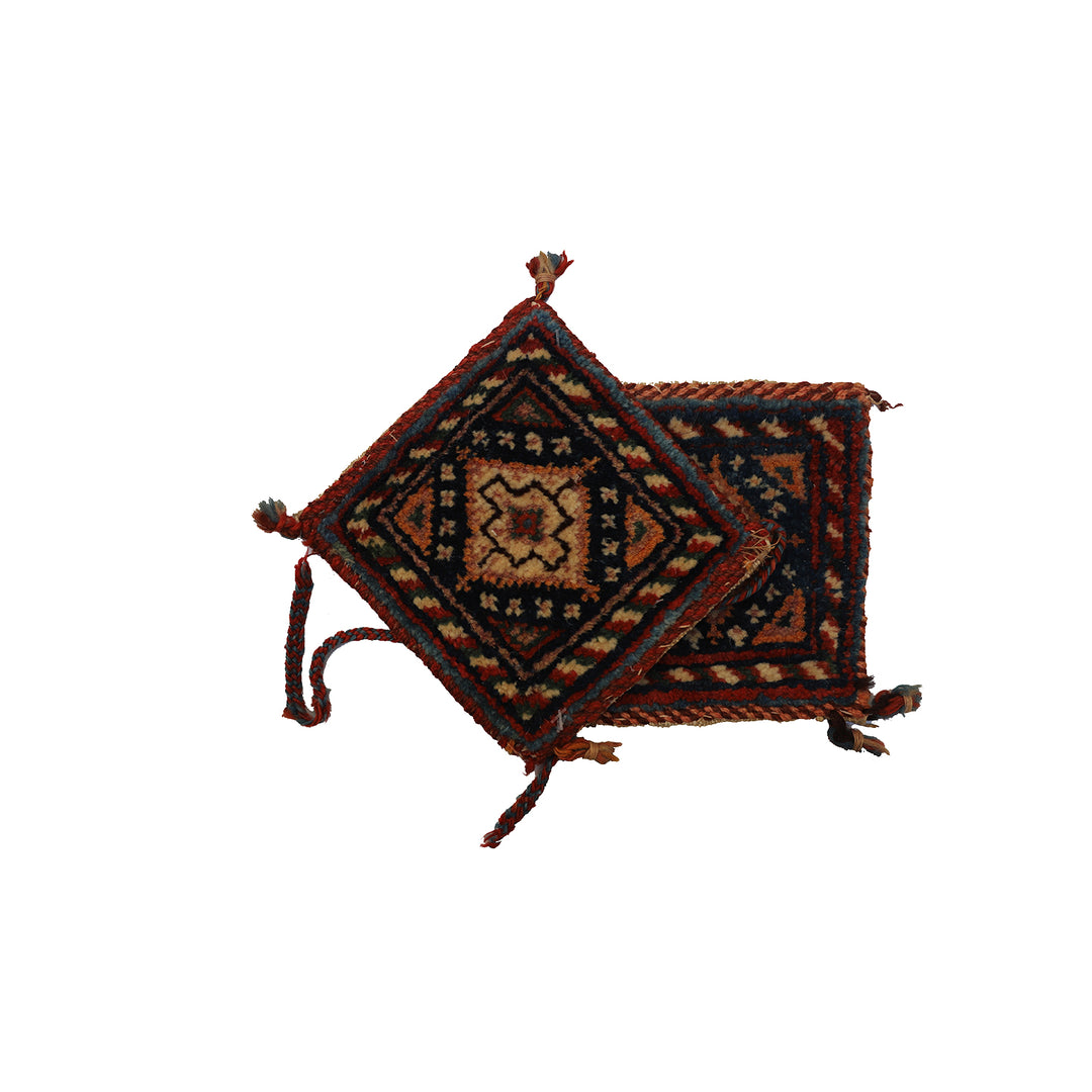 6"x7" Hand Knotted Decorative Pieces Piled Rugs