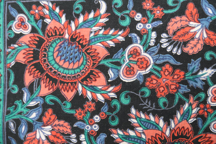 1'x1' Machine Woven Floral Design Pillowcase