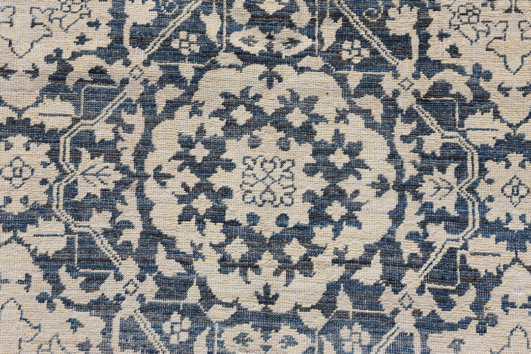 8'x11' Ariana Traditional Agra Design Navy Blue Beige Hand Knotted Wool Area Rug