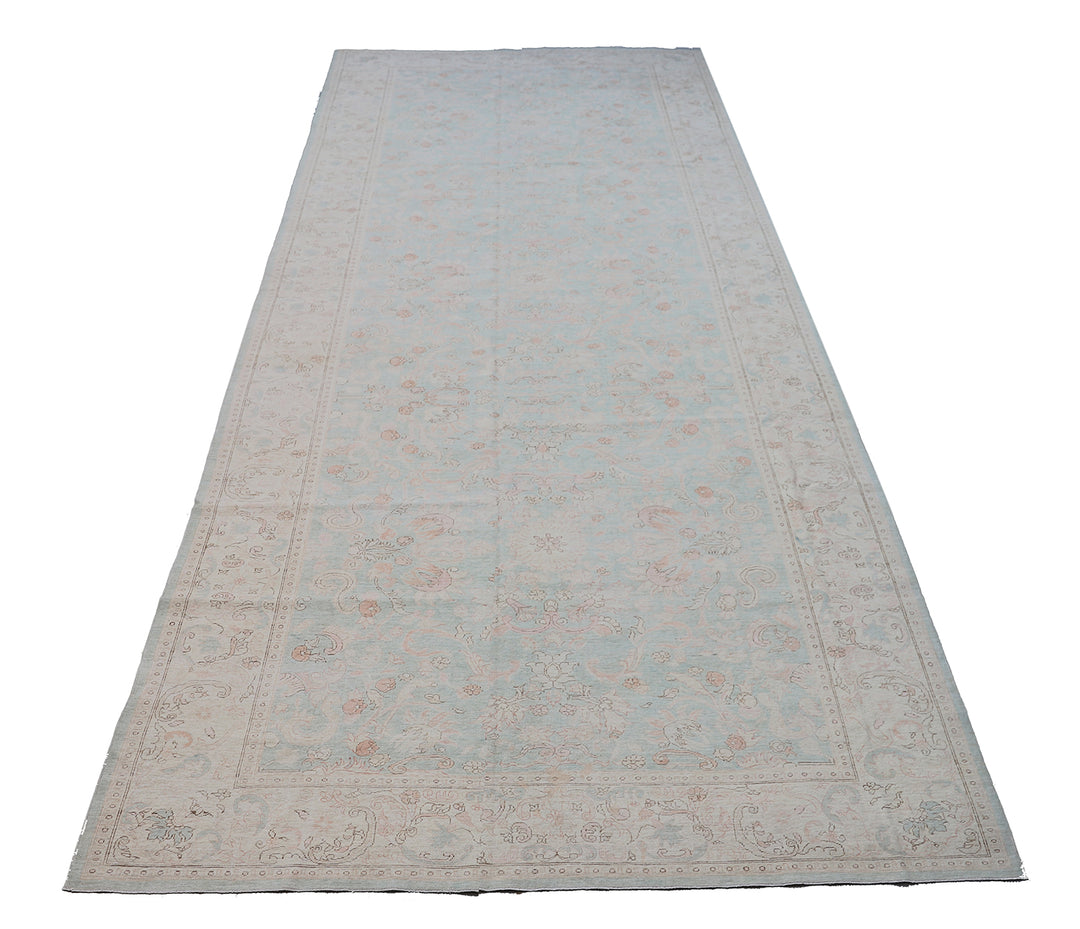 7'x18' Green Gallery Size Floral Design Ariana Luxury Collection Wide Runner Rug