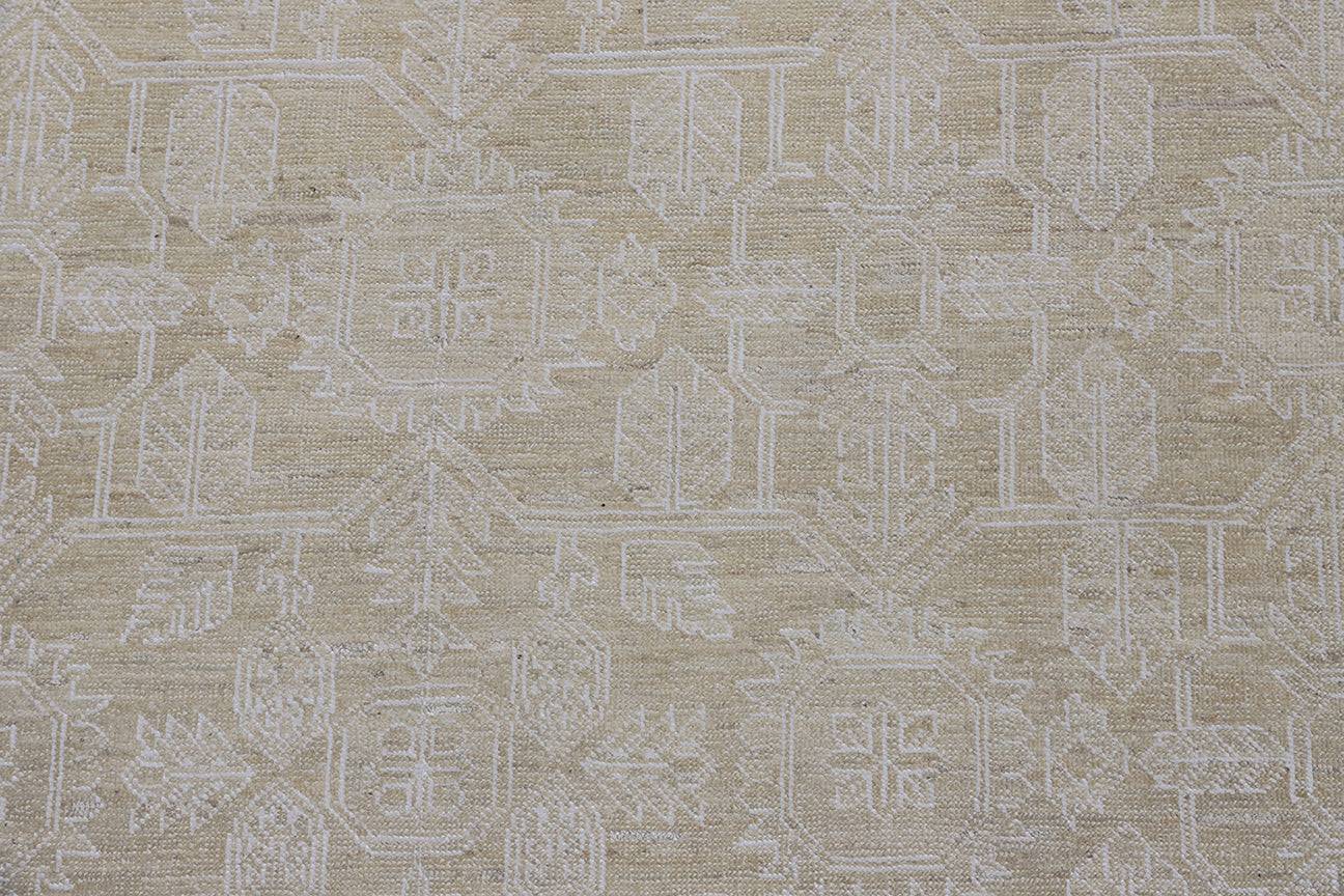 10'x14' Pale Wool with Cotton Highlights Tabriz Design Ariana Transitional Rug