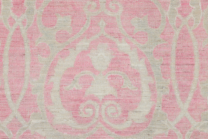 10'x12' Ariana Fine Eastern European Design Pink and Cream Beige Traditional Area Rug
