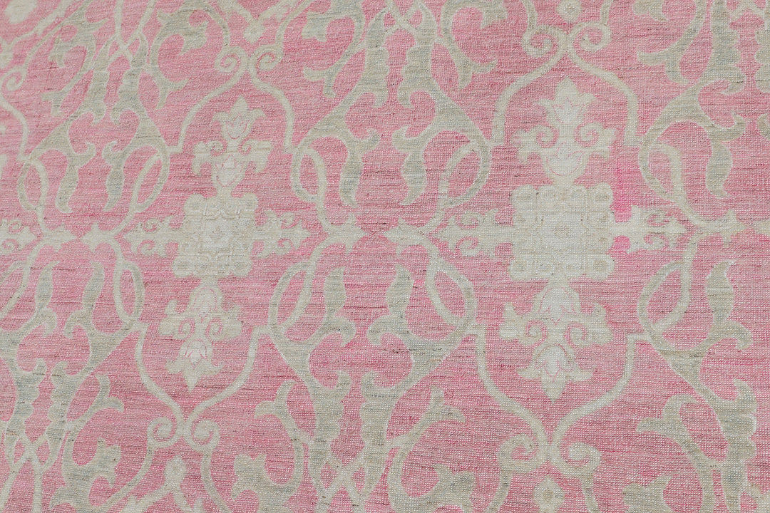 10'x12' Ariana Fine Eastern European Design Pink and Cream Beige Traditional Area Rug