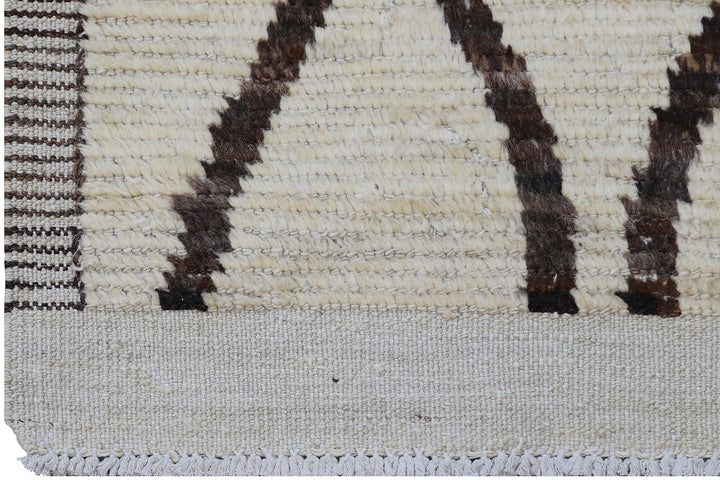 4'x15' Ivory and Brown Contemporary Moroccan Shag Wool Runner Rug