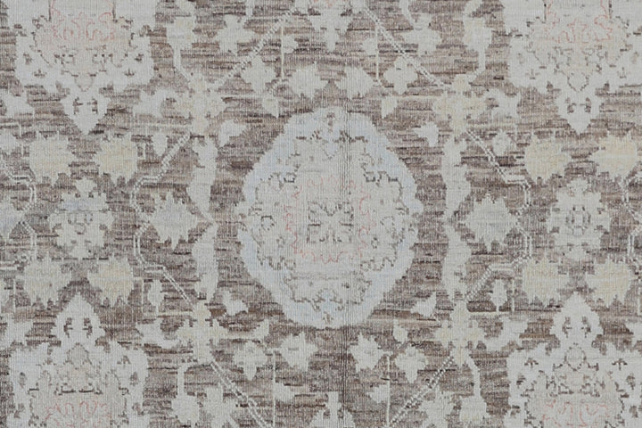 6'x9' Ariana Medium Agra Design Brown Ivory Hand Knotted Wool Rug