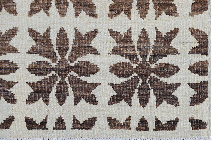 5'x6'Fine Small Floral Design Ivory Brown Hand Knotted Area Rug