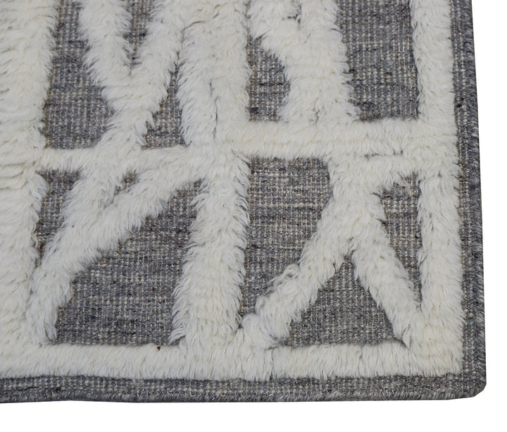 2'x3' Custom Rug | Hand Knotted Modern Shag