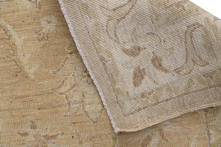 2'x4' Ariana Traditional Persian Floral Area Rug – Soft Tan & Camel Vintage Wash