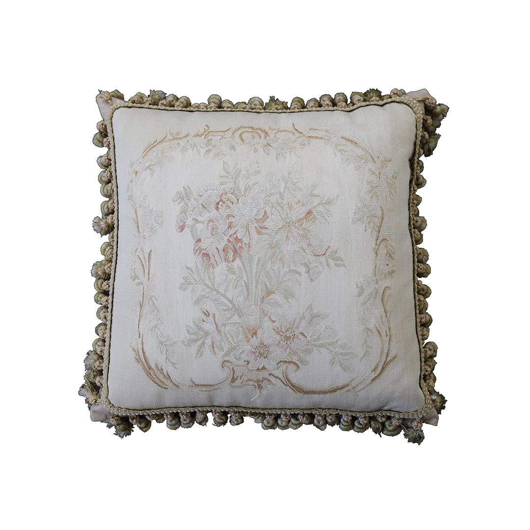 22"x22" Ivory White Floral Aubusson Silk Decor Pillowcase