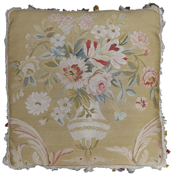 21''x21'' Tan and Cream Floral Hand-Woven Silk Aubusson Pillowcase