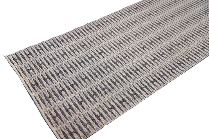 3' x 7' Vintage Turkish Kilim Rug | Handwoven Tribal Wool Kilim