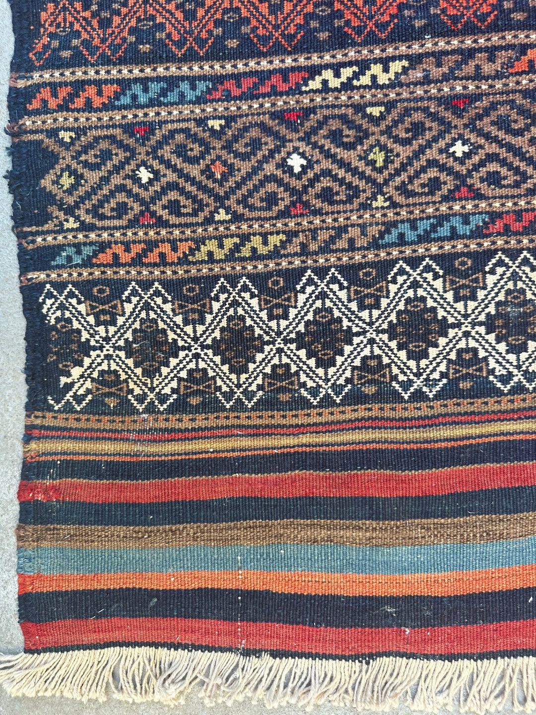 4'x5' Tribal Persian Afshar Bag Face