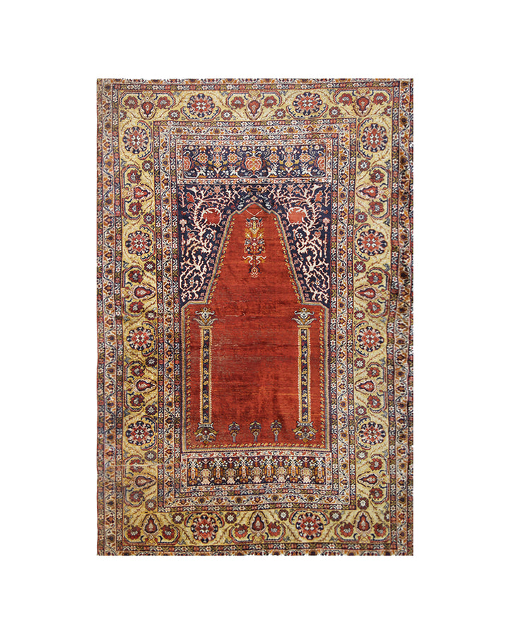 4'x6' Antique Turkish Prayer Rug | Ghiordes Anatolian Design