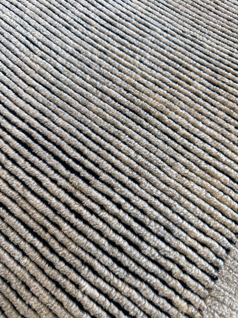 5' x 8' Ariana Modern Linear Stripe Rug Hand-Knotted Cut & Loop Pile