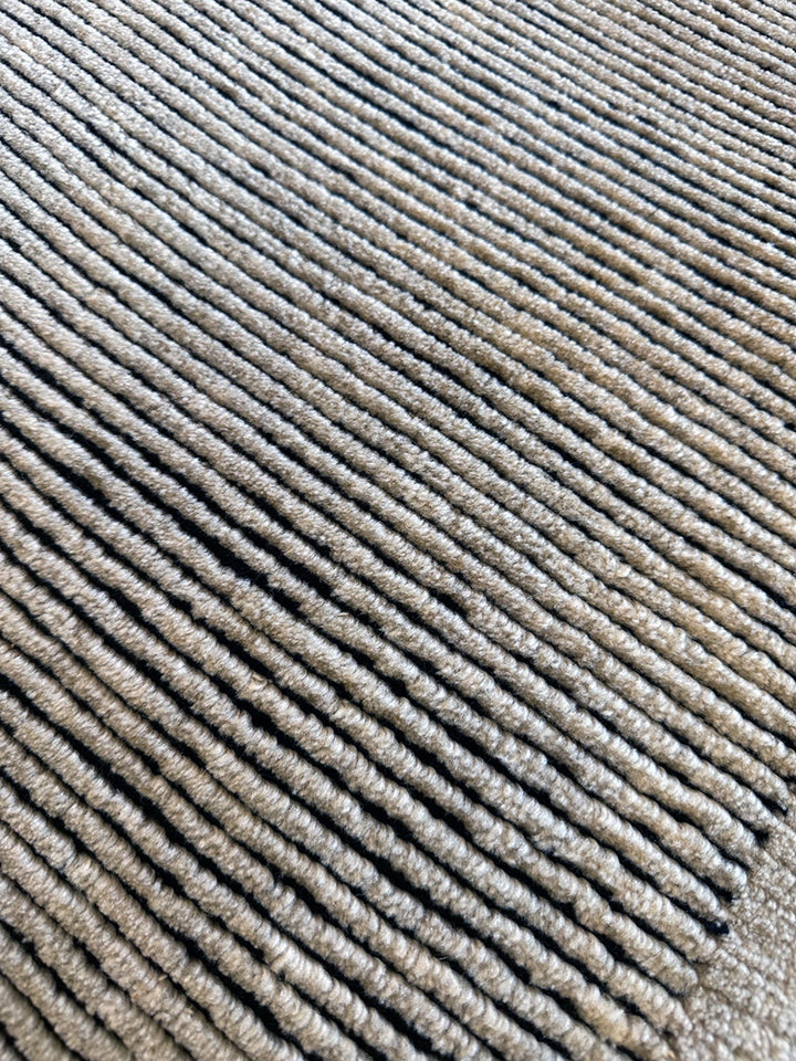 5' x 8' Ariana Modern Linear Stripe Rug Hand-Knotted Cut & Loop Pile