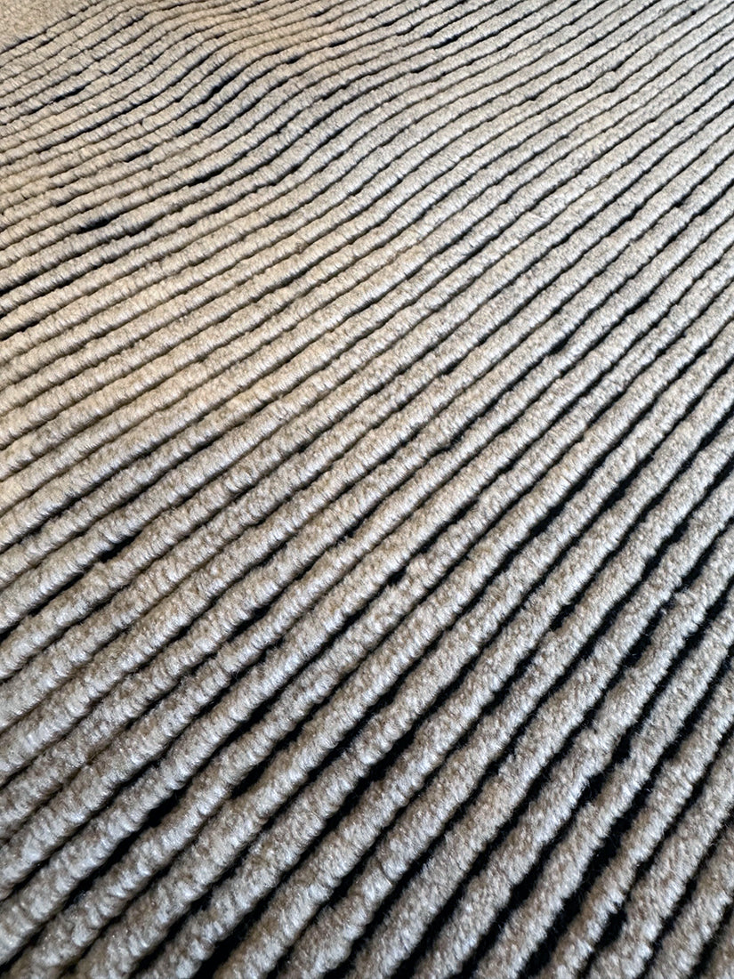 5' x 8' Ariana Modern Linear Stripe Rug Hand-Knotted Cut & Loop Pile