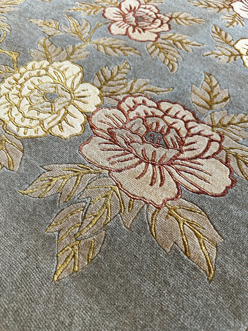 5' x 8' Chinese Silk Floral Rug Hand-Knotted Silk Rug – One of a Kind