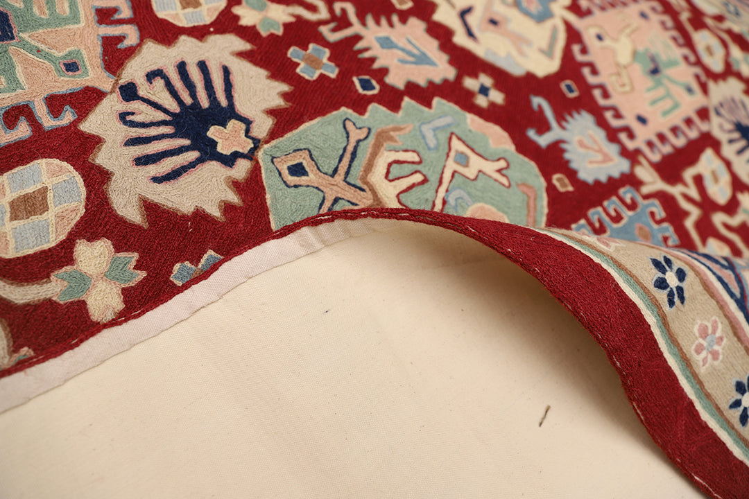 6'x9' Area Rug | Burgundy Indian Chain Stitch Rug