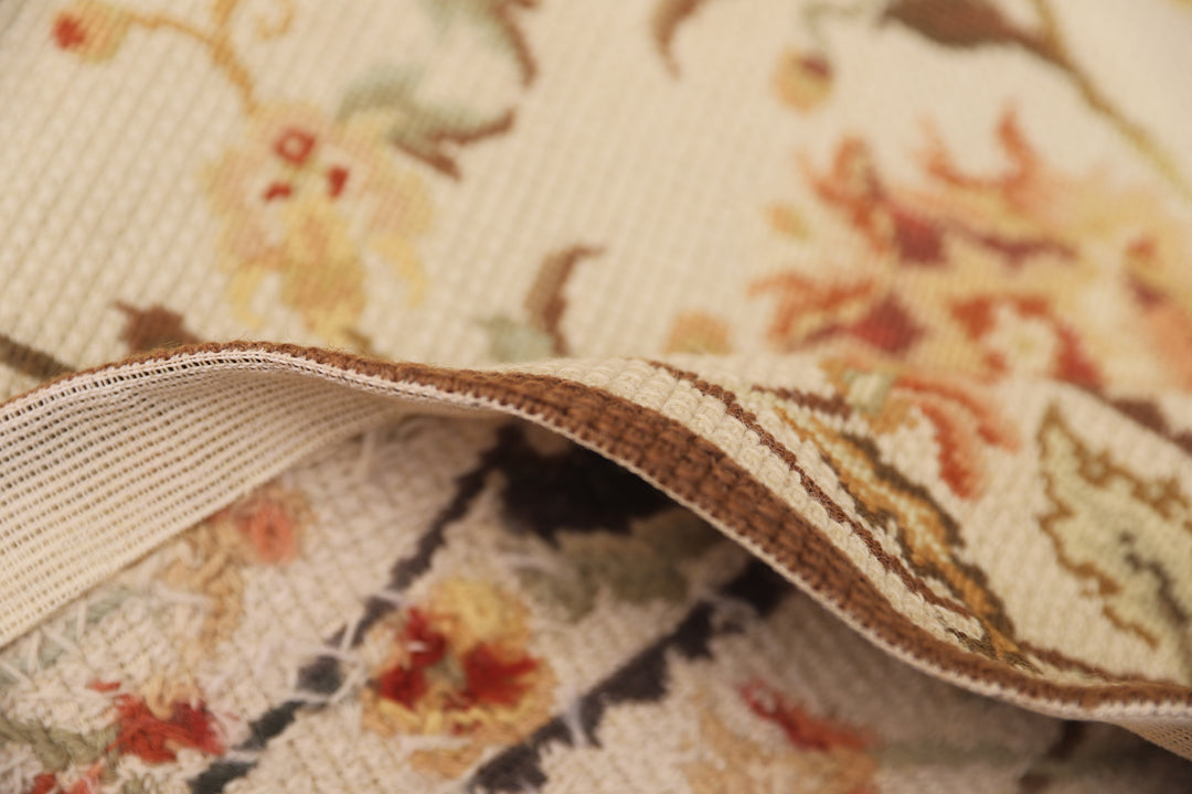 3'x5' Portuguese Needle-Point Wool Rug | A Touch of Floral Elegance